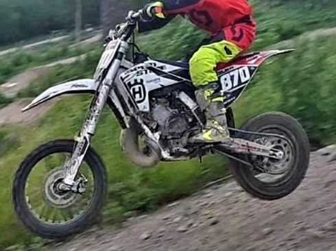 Crossmotorcykel Husqvarna T665 stulen i Jäderfors norr om Sandviken